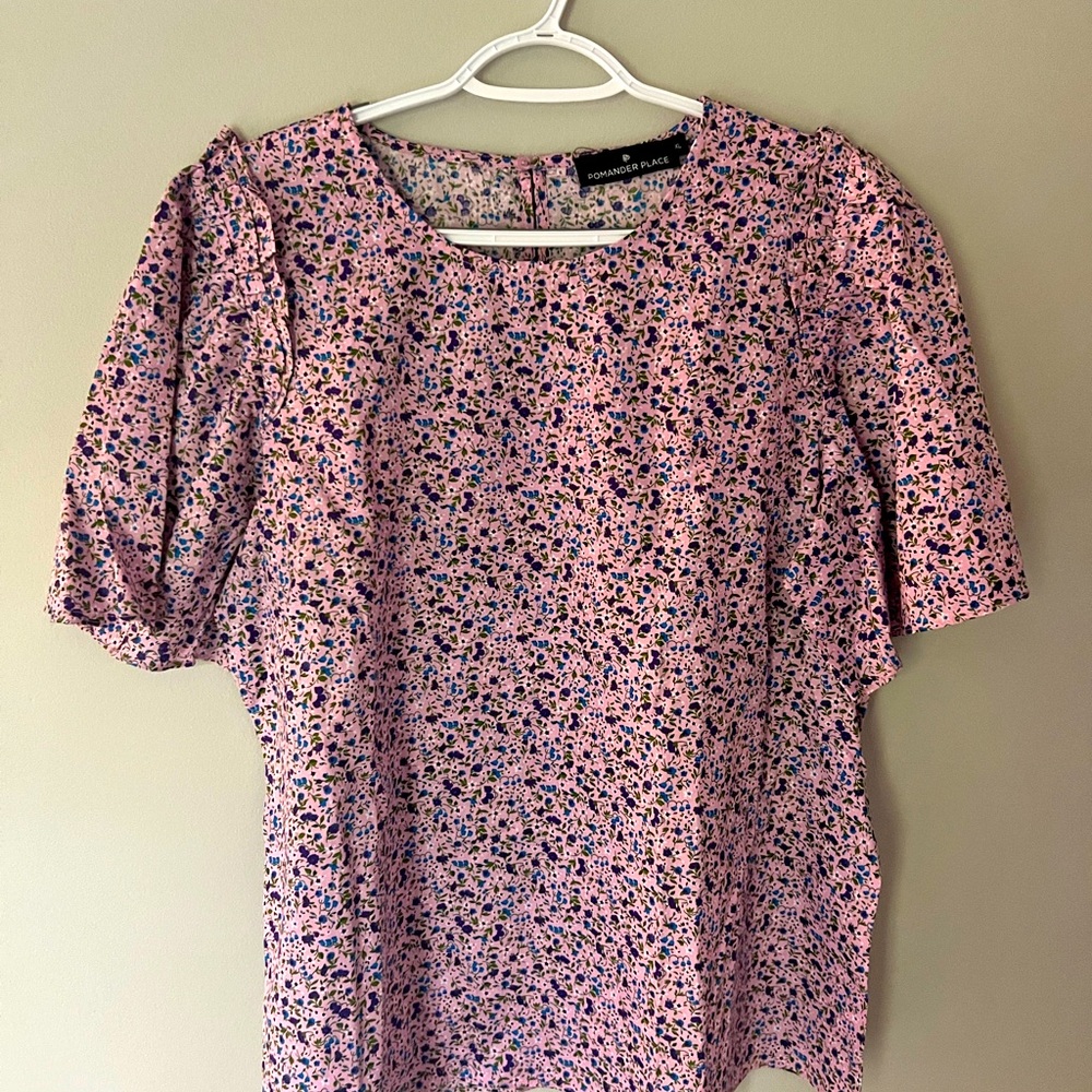 Pomander Place Ditsy Floral Top